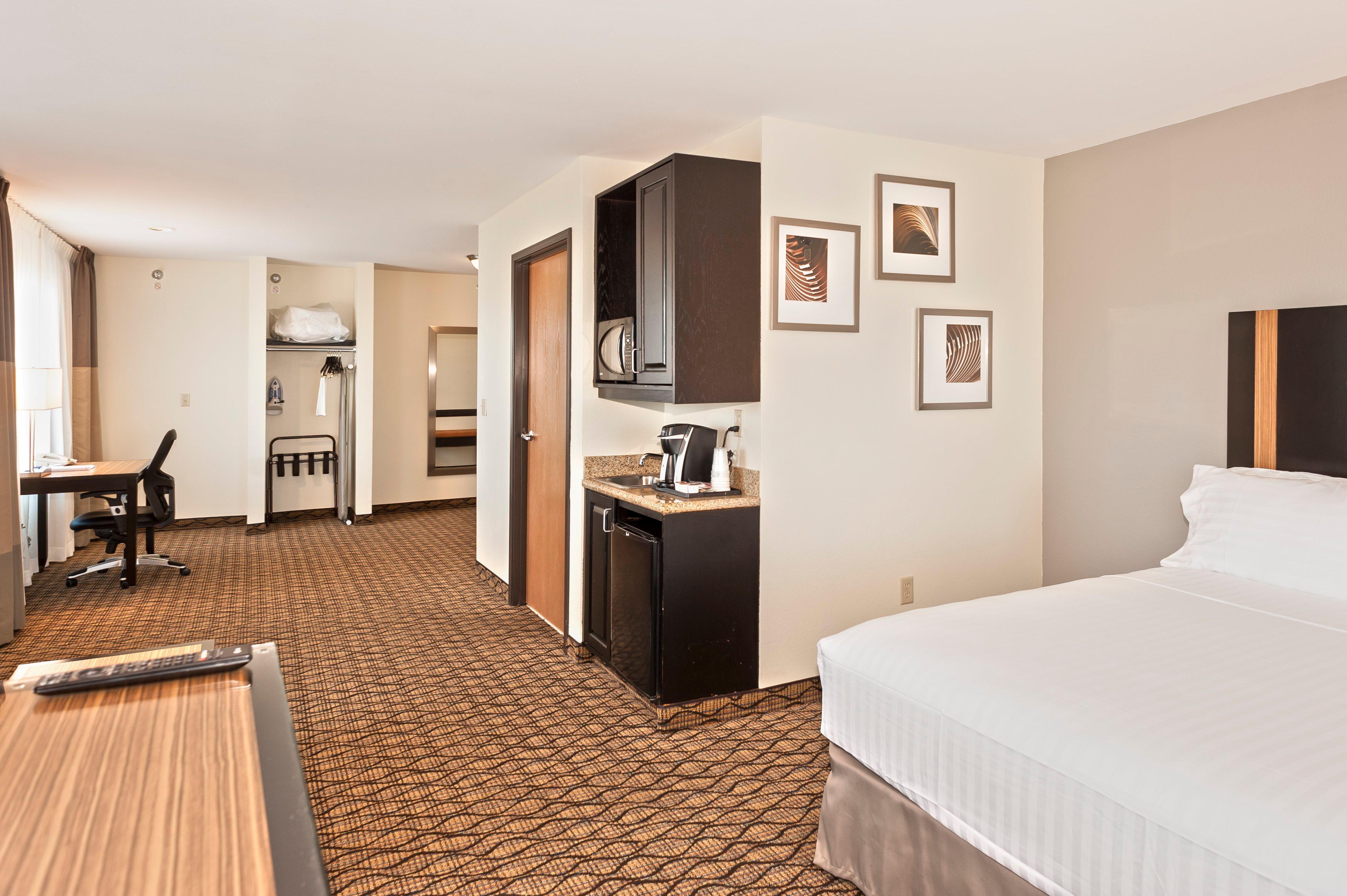 Holiday Inn Express Hotel & Suites Chanhassen By Ihg Екстер'єр фото